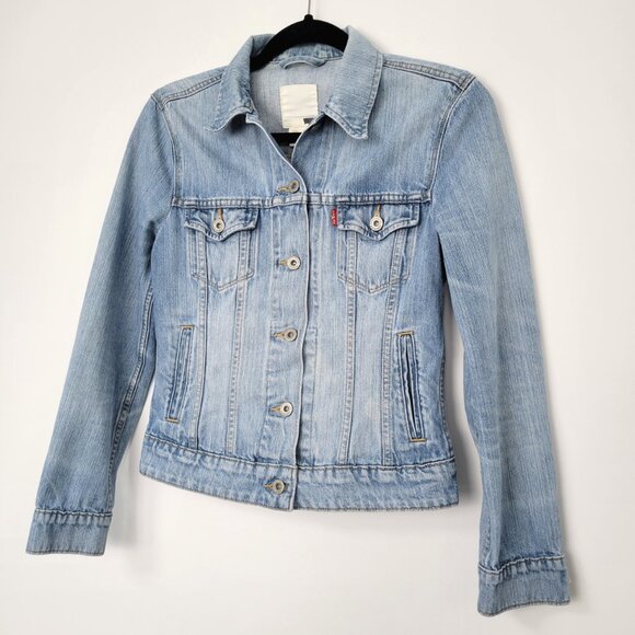 2010s Levi’s Light Wash Trucker Denim Jacket Size XSmall Classic Fit - Picture 2 of 11